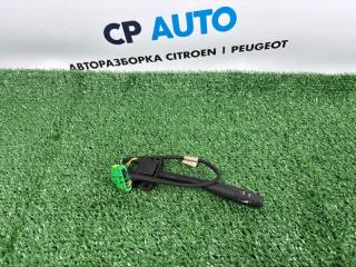 Запчасть ручка мультимедиа Peugeot 206 2006