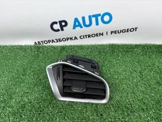 Воздуховод салона передний правый Citroen DS4 2012