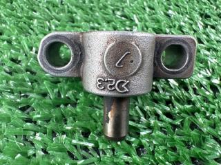 Бугель (шейка) вала подъема клапанов 408 2013 1.6 EP6