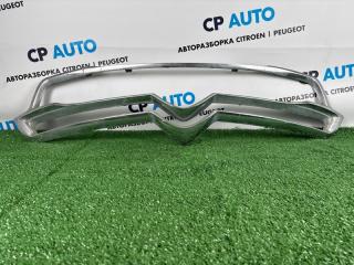 Молдинг решетки бампера передний Citroen C4 2014