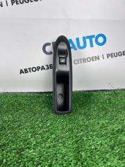 Блок управления стеклоподъемником задний правый Citroen C4 2014