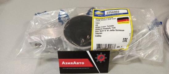 Запчасть сайлентблок передний правый SKODA Octavia 2004-2013