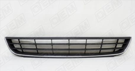 Запчасть решетка в бампер передняя Volkswagen Jetta 6 2010-2015