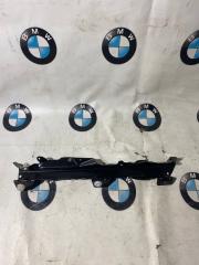 Крепление бампера заднее правое BMW 750i 2008