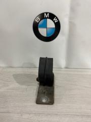 Подушка глушителя 750i 2008 E65 N62B48 Подушка глушителя 750i 2008 E65 N62B48