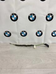 Трос замка двери задний правый BMW 750i 2005