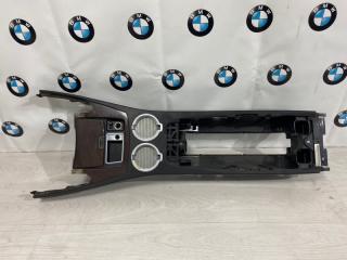 Консоль между сидений BMW 750i 2005