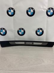 Накладка на порог салона задняя правая BMW 745i 2001