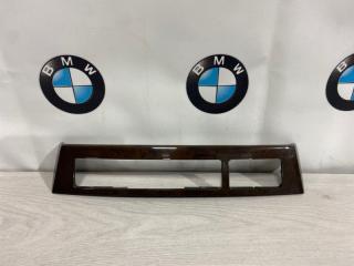 Накладка на торпедо BMW 745i 2001