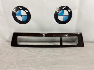 Накладка на торпедо BMW 750Li 2008
