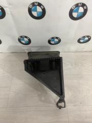 Воздухозаборник правый BMW X5 xDrive35i 2011