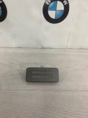 Плафон подсветки салона BMW 745i 2001