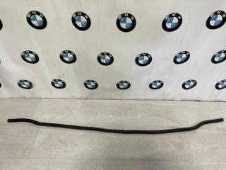 Уплотнитель лобового стекла BMW X1 25ix 2011