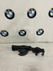 Уплотнитель капота правый BMW 320i 2012