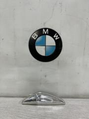 Повторитель поворота в крыло передний правый BMW X5 3.0sd 2008