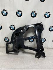 Крепление бампера заднее правое BMW X5 3.0sd 2008