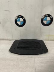 Крышка динамика X5 3.0si 2008 E70 N52B30AF Крышка динамика X5 3.0si 2008 E70 N52B30AF