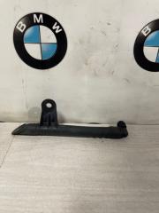 Запчасть дренажная трубка левая BMW X5 3.0si 2008
