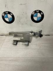Кронштейн BMW X5 3.0si 2008