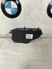 Замок бардачка BMW X5 3.0si 2008