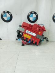 Монтажный блок с предохранителем BMW 330d 2008