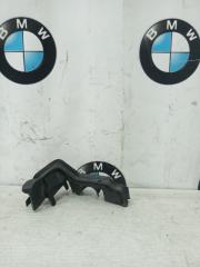 Уплотнитель капота правый BMW 330d 2008