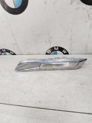 Повторитель поворота в крыло передний правый BMW 530d 2009