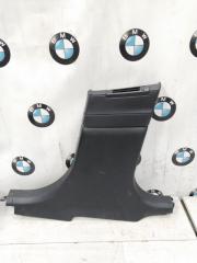 Обшивка средней стойки правая BMW 530d 2009