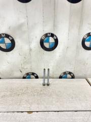 Запчасть комплект болтов подушки двигателя BMW 330d 2008