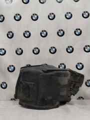 Подкрылок передний правый BMW 120d 2008