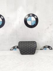 Запчасть накладка на педаль BMW 120d 2008