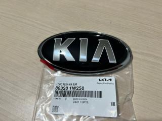 Фото запчасти эмблема передняя KIA RIO 2016-2020 новая запчасть Запчасть эмблема передняя KIA RIO 2016-2020