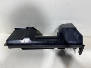 Запчасть дефлектор радиатора передний правый KIA RIO 2017-