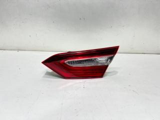 Запчасть фонарь задний правый Toyota camry 2017-2024
