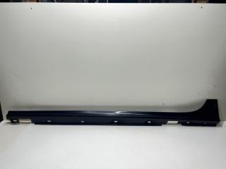 Запчасть накладка на порог наружная левая Audi A7 2010-2015