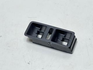Запчасть накладка кнопок стеклоподъемника Volkswagen Polo 2009-2020