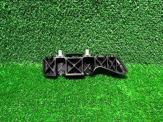 Запчасть кронштейн бампера передний правый Hyundai Solaris 2011-2016