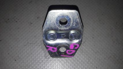 Петля замка багажника задняя HONDA FIT GD1 L13A