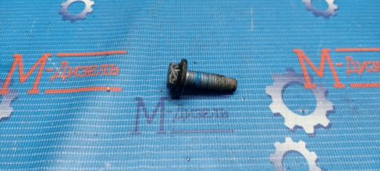 Фото запчасти болт FORD FOCUS 2008 контрактная запчасть Запчасть болт FORD FOCUS 2008