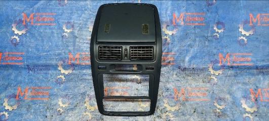 Рамка магнитофона TOYOTA IPSUM 1997