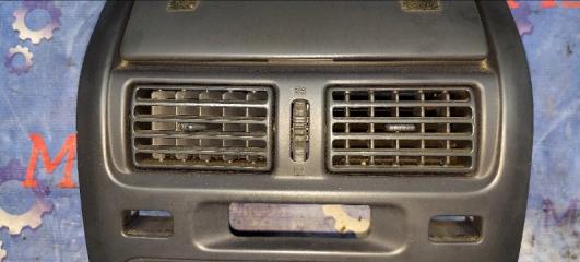 Рамка магнитофона TOYOTA IPSUM SXM10 3S-FE