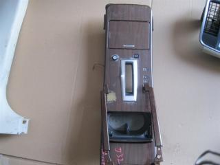 Запчасть консоль кпп Nissan Teana