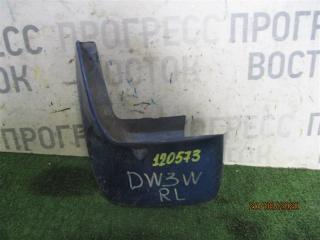 Фото запчасти брызговик задний левый Mazda Demio контрактная запчасть Запчасть брызговик задний левый Mazda Demio
