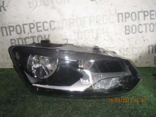 Запчасть фара правая Volkswagen Polo