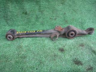 Запчасть рычаг передний правый Honda Accord