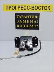 Замок двери багажника Toyota Harrier