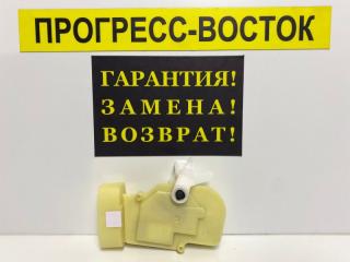 Активатор замка двери передний левый Lexus RX300