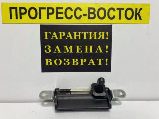 Ручка двери багажника Toyota Harrier