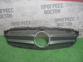 Запчасть решетка радиатора Mercedes-Benz C-Class