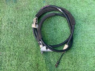 Запчасть тросик ручного тормоза правый Volvo V40